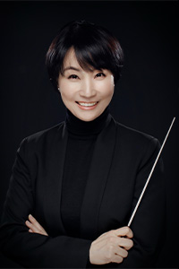 지휘자 장 윤 정